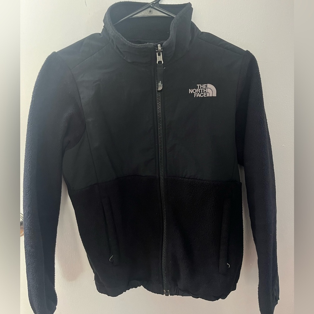 The North Face Girls’ Denali Jacket (SIZE 10/12)